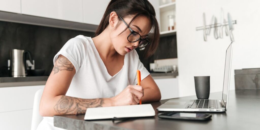 Why 95% of New Writers Fail to Build an Audience